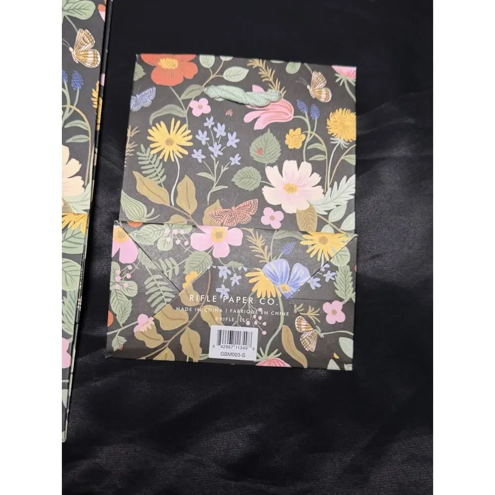New Rifle Paper Co Strawberry Fields Lot Of 2 Medium Small Flower Gift Bags